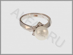 Кольцо из серебра 925 пробы с жемчугом и фианитами